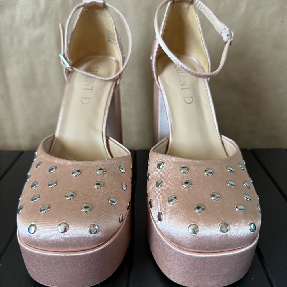 Silent D for Anthropologie Grace platform block heel in ballerina pink satin - Picture 4 of 8